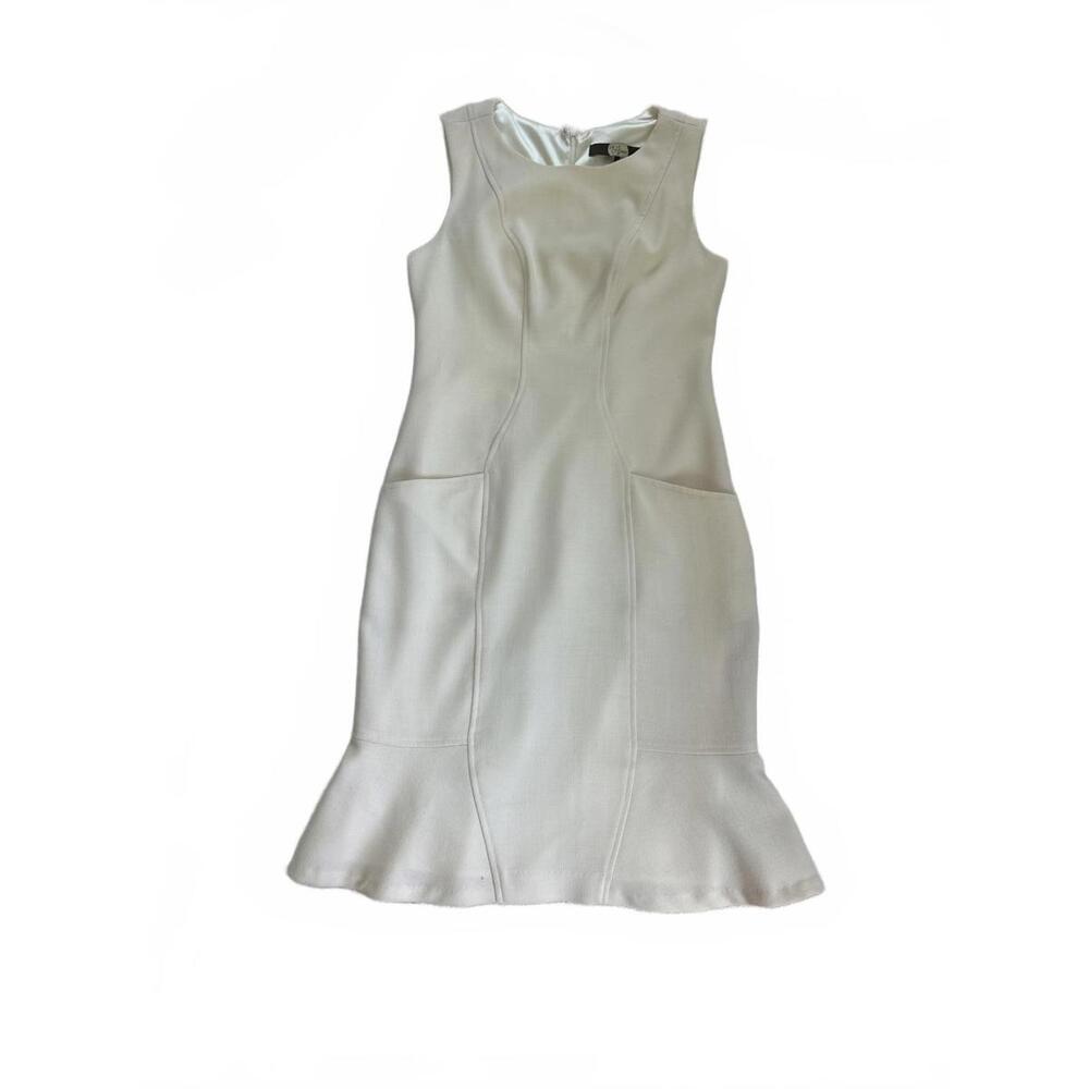 Lightweight 100% Wool Eva Franco | Elegant Sleeveless Flared Dress with Pockets